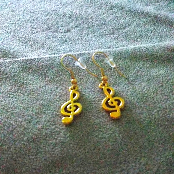 Music Note Earrings - Picture 2 of 4